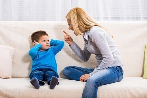 how to be a better parent without yelling - Knowitall